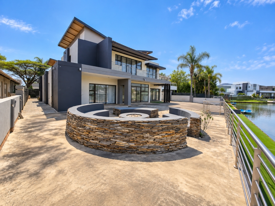 To Let 4 Bedroom Property for Rent in The Islands Estates North West